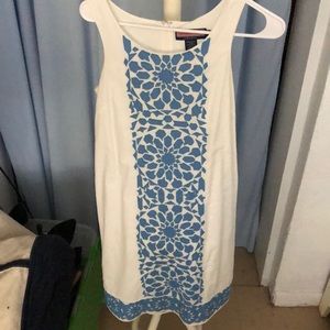 Vineyard Vines shift dress
